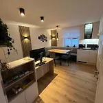 Gaestehaus Jedinger Гостевой дом 3*