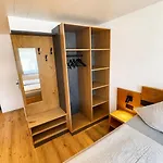 Gaestehaus Jedinger - Easy Access By Tram Guest house