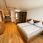 Gaestehaus Jedinger - Easy Access By Tram Guest house Sankt Georgen im Attergau