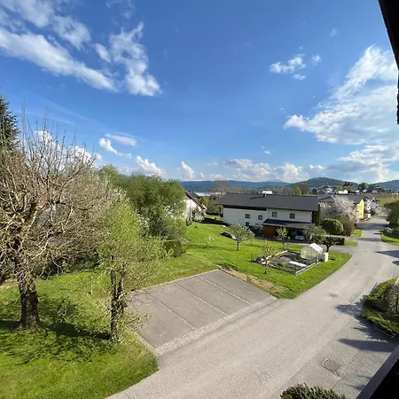 Gaestehaus Jedinger 3*