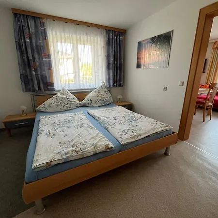 Gaestehaus Jedinger Guest house