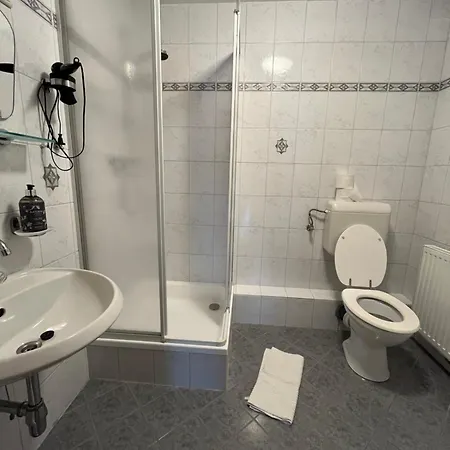 Guest house Gaestehaus Jedinger Sankt Georgen im Attergau