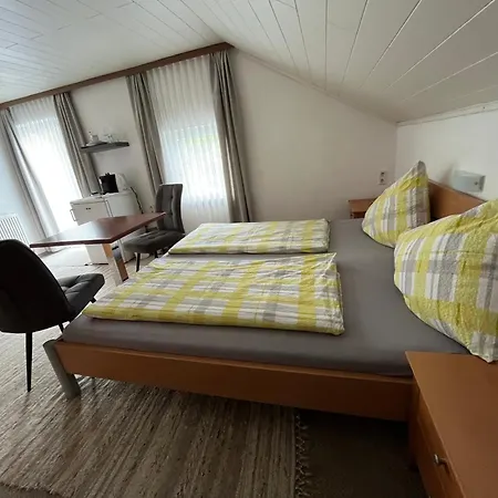 Gaestehaus Jedinger Sankt Georgen im Attergau