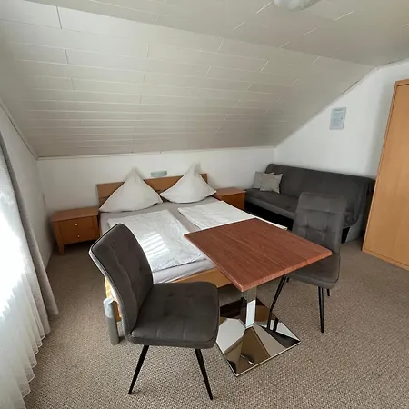 Gaestehaus Jedinger - Easy Access By Tram Sankt Georgen im Attergau