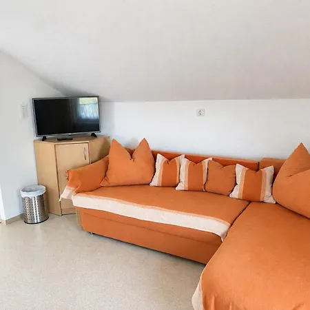 Konukevi Gaestehaus Jedinger - Easy Access By Tram 3*