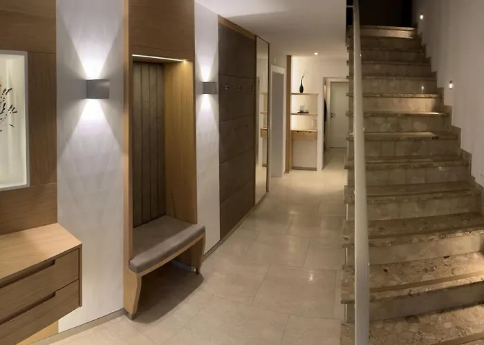 Gaestehaus Jedinger Penzion 3*