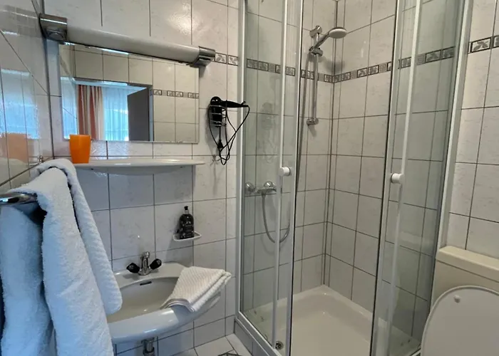 Gaestehaus Jedinger Gæstehus 3*