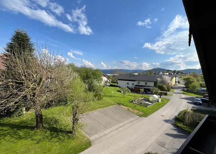 Gaestehaus Jedinger 3*