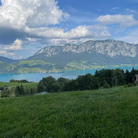 ゲストハウス Gaestehaus Jedinger