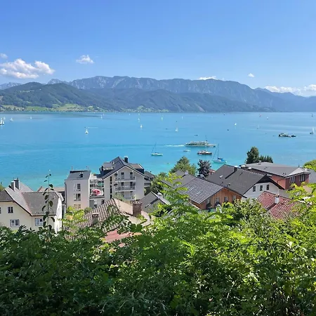 Gaestehaus Jedinger ゲストハウス 3*