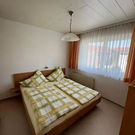 Gaestehaus Jedinger ゲストハウス ザンクト・ゲオルゲン・イム・アッターガウ