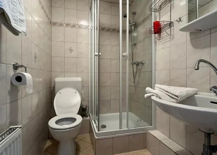 بيت ضيافة Gaestehaus Jedinger 3*