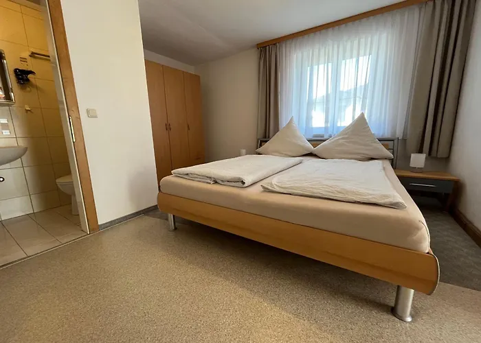 Gaestehaus Jedinger 3* Sankt Georgen im Attergau