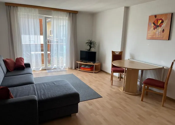 Πανσιόν Gaestehaus Jedinger 3*